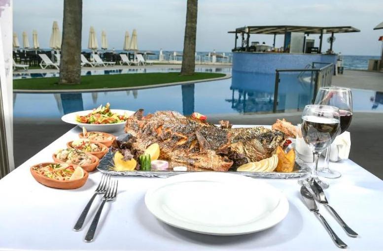 Mimoza Beachfront Hotel & Restaurant Famagusta (Northern Cyprus) Buitenkant foto