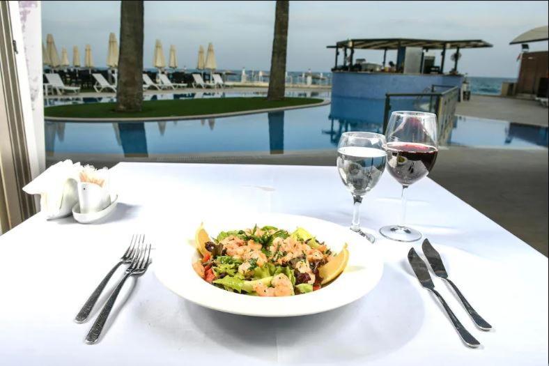 Mimoza Beachfront Hotel & Restaurant Famagusta (Northern Cyprus) Buitenkant foto
